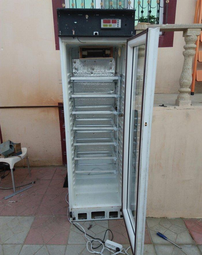 Her ölçüde İnkubator sifarisi qebul olunur. İnkubatorlar vitrin xalade