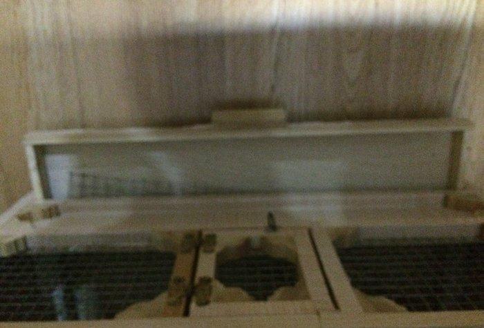 El isi olan cox az seliqeli istifade olunan  qefes satilir yuva yeri,i