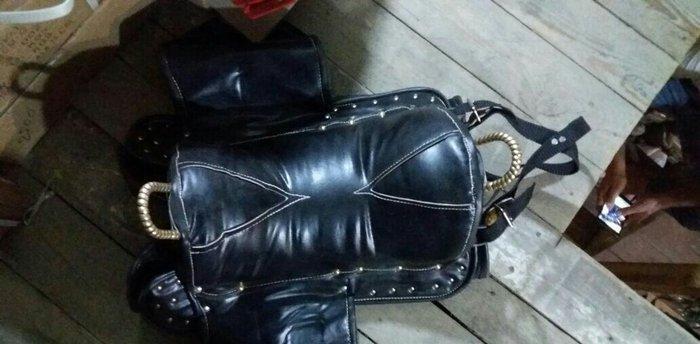 At yəhəri - atlar üçün dəri yəhərlər.Qiymət 119 azn.dən başlayır 600 a