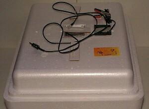 Продаются мало использованные инкубаторы. 104  куриных + 50 гусиных и