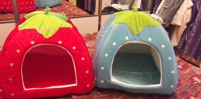 Домики для кошек и маленьких собак. Удобные в стирке и мягкие.