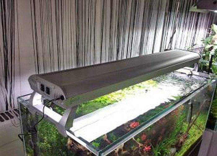 Hopar Armatür T5 HO 6x39 W 90cm oken və bitki akvariumlar ucundur.