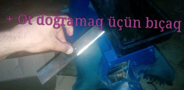 Yem üyüdən
ukrayna istehsalı
saatda 450 kq yem üyüdür
+ ot çekir
+ me