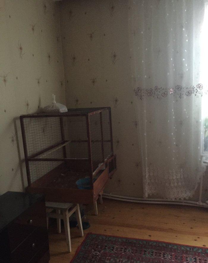 Papuqay ucun qefes iki eded valnisti ucun yuva ve bir eded balaca qefe