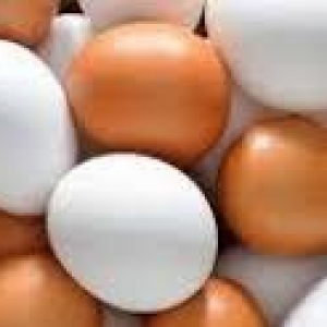 Kulcikan ve serbirst kend yumurtasi. Tam mayali qiymeti 0. 30 qepik co