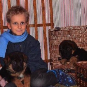 Şəkildə gördüyünüz nemkalar sifariş üçündür. 1-3 aylıq. Radaslovonnu ,