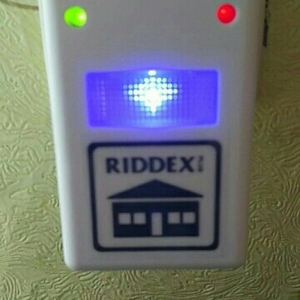 &quot;riddex&quot; sıçan və həşərat qovucu aparat! 100 faiz effektivdir!!! Sifar