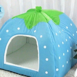 Домики для кошек и маленьких собак. Удобные в стирке и мягкие.