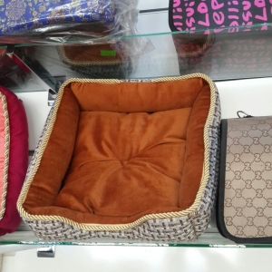 Pişiklər üçün yuva